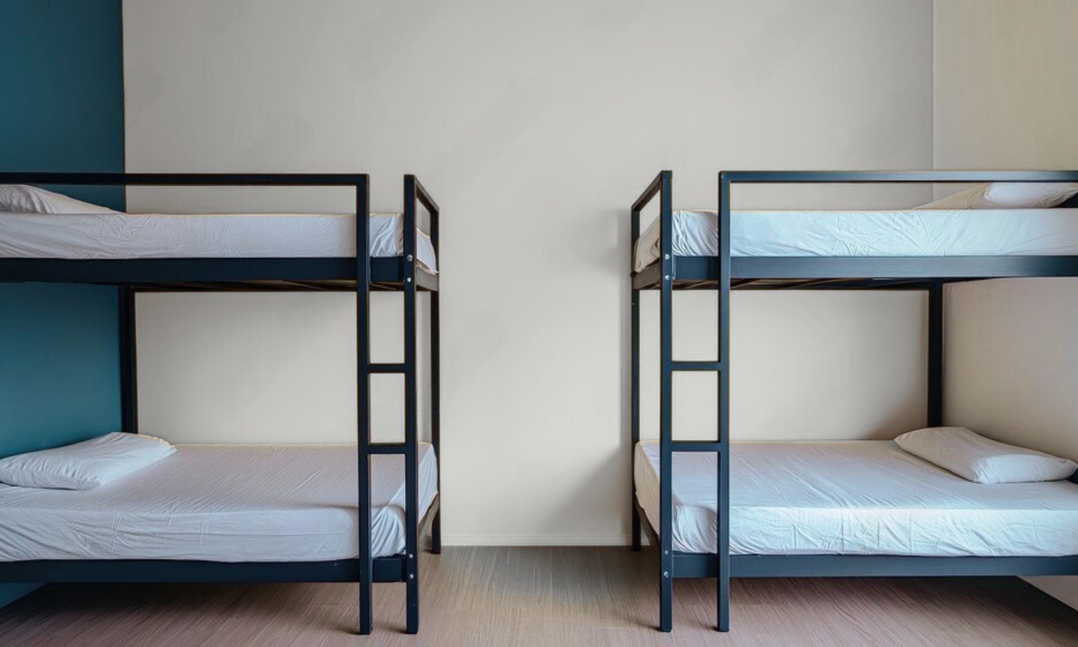 4 Members Room at Kavi Hostel